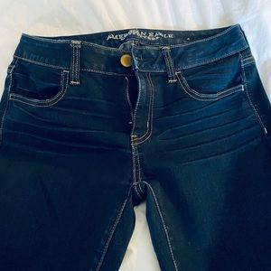 Size 8 American eagle jeans